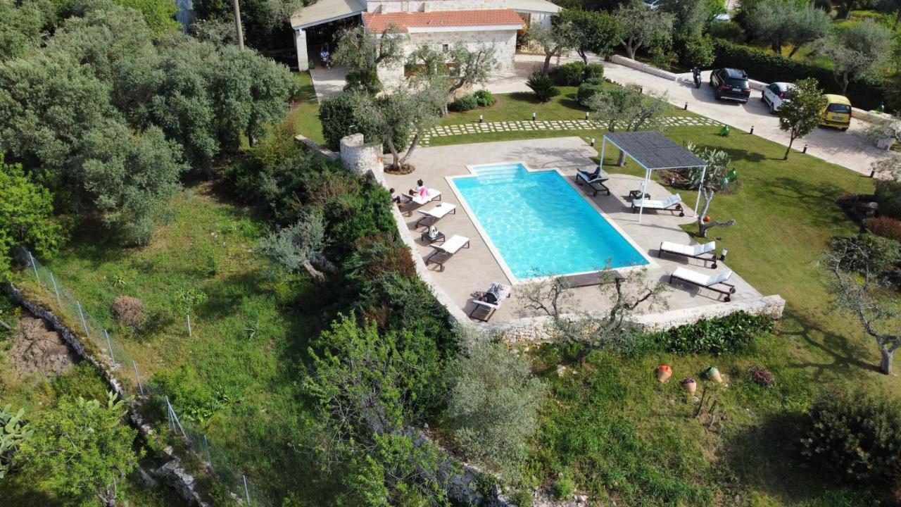 Villa Mest Pepp โมโนโปลี ภายนอก รูปภาพ
