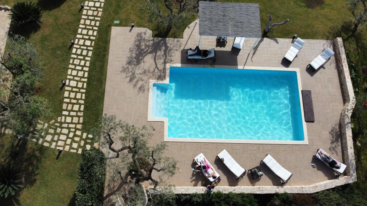 Villa Mest Pepp โมโนโปลี ภายนอก รูปภาพ
