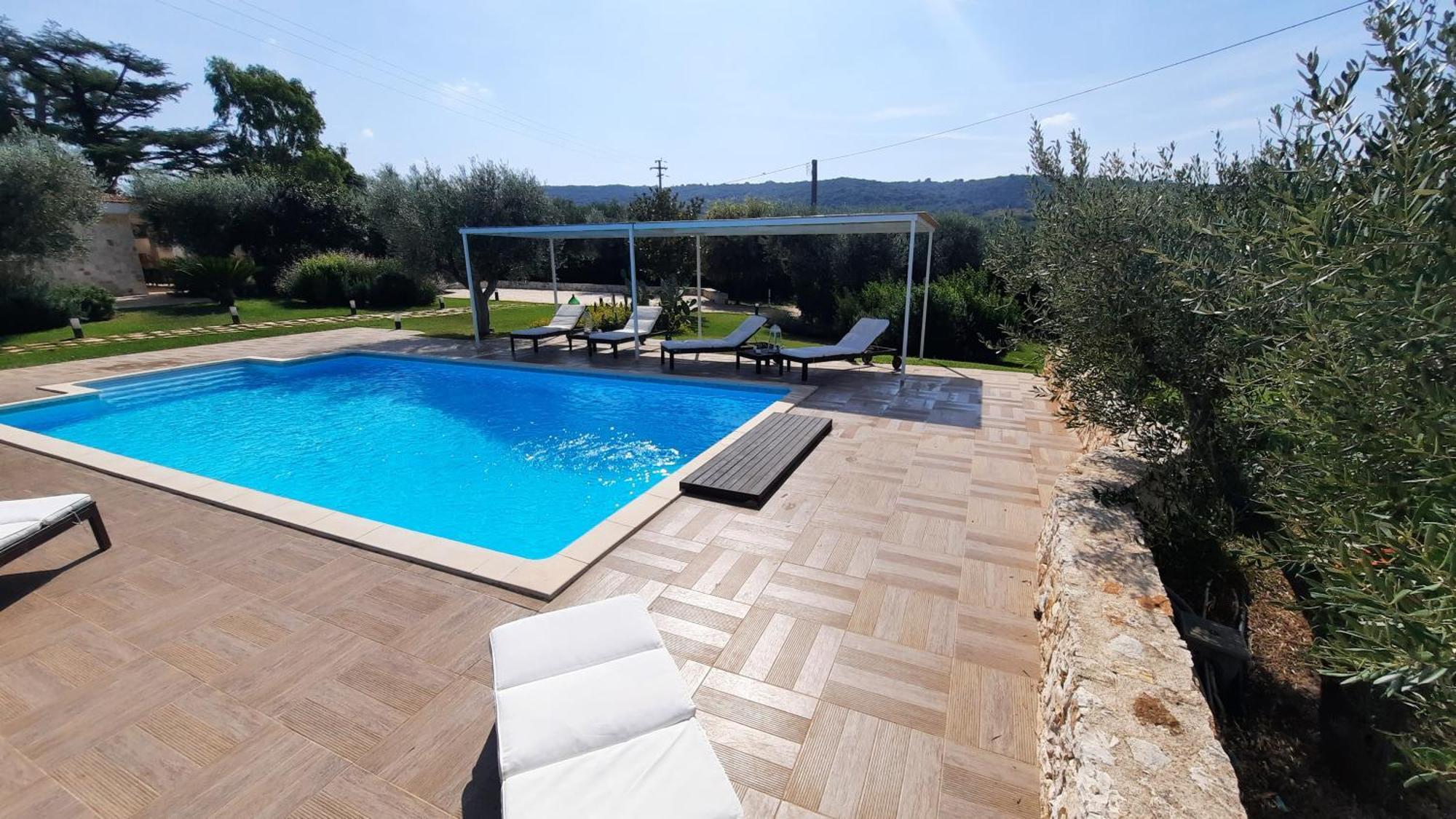 Villa Mest Pepp โมโนโปลี ภายนอก รูปภาพ