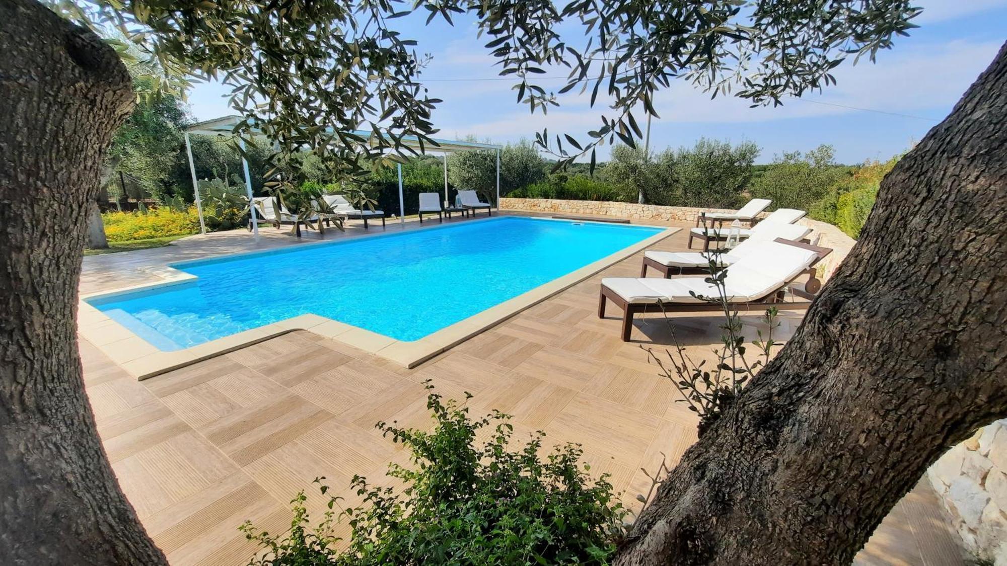 Villa Mest Pepp โมโนโปลี ภายนอก รูปภาพ